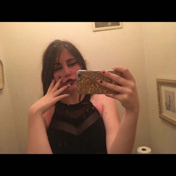 Meet your Posher, Isabel - Picture 4 of 4